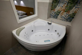Eos - Elegants Apartments & Suites